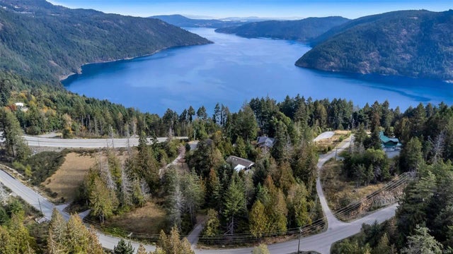 2 of 82 - 165 Okotoks Rd, Malahat, BC