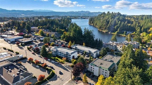 1 of 32 - 3087 Barons Rd 301, Nanaimo, BC