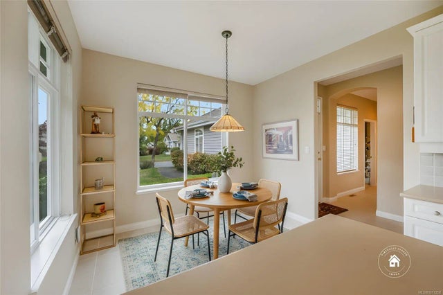 3 of 37 - 1358 Saturna Dr, Parksville, BC