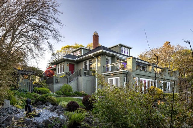 4 of 62 - 261 King George Terr, Oak Bay, BC