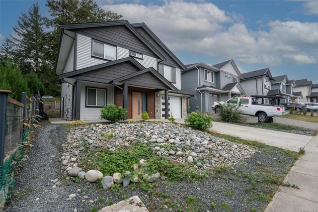 2 of 28 - 2149 Salmon Rd, Nanaimo, BC