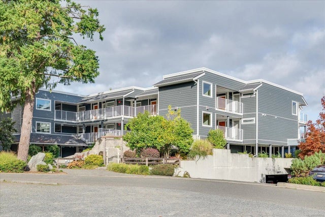 3 of 47 - 1600 Stroulger Rd 712, Nanoose Bay, BC