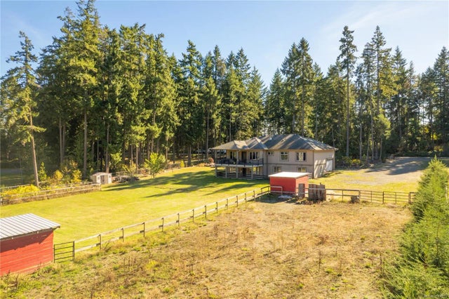 1 of 82 - 315 Allsbrook Rd, Coombs, BC