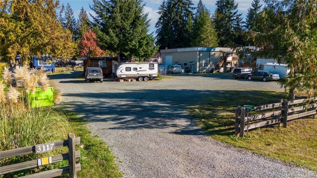 4 of 13 - 3117 Van Horne Rd, Qualicum Beach, BC