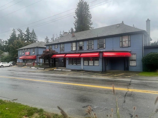 1 of 13 - 9676 Chemainus Rd, Chemainus, BC