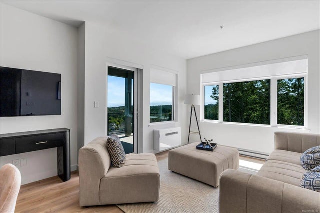 3 of 37 - 2000 West Park Lane 104, View Royal, BC