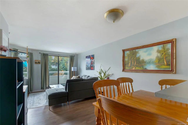 3 of 33 - 30 Cavan St 406, Nanaimo, BC