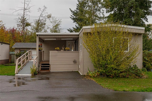 2 of 31 - 61 Twelfth St 28, Nanaimo, BC