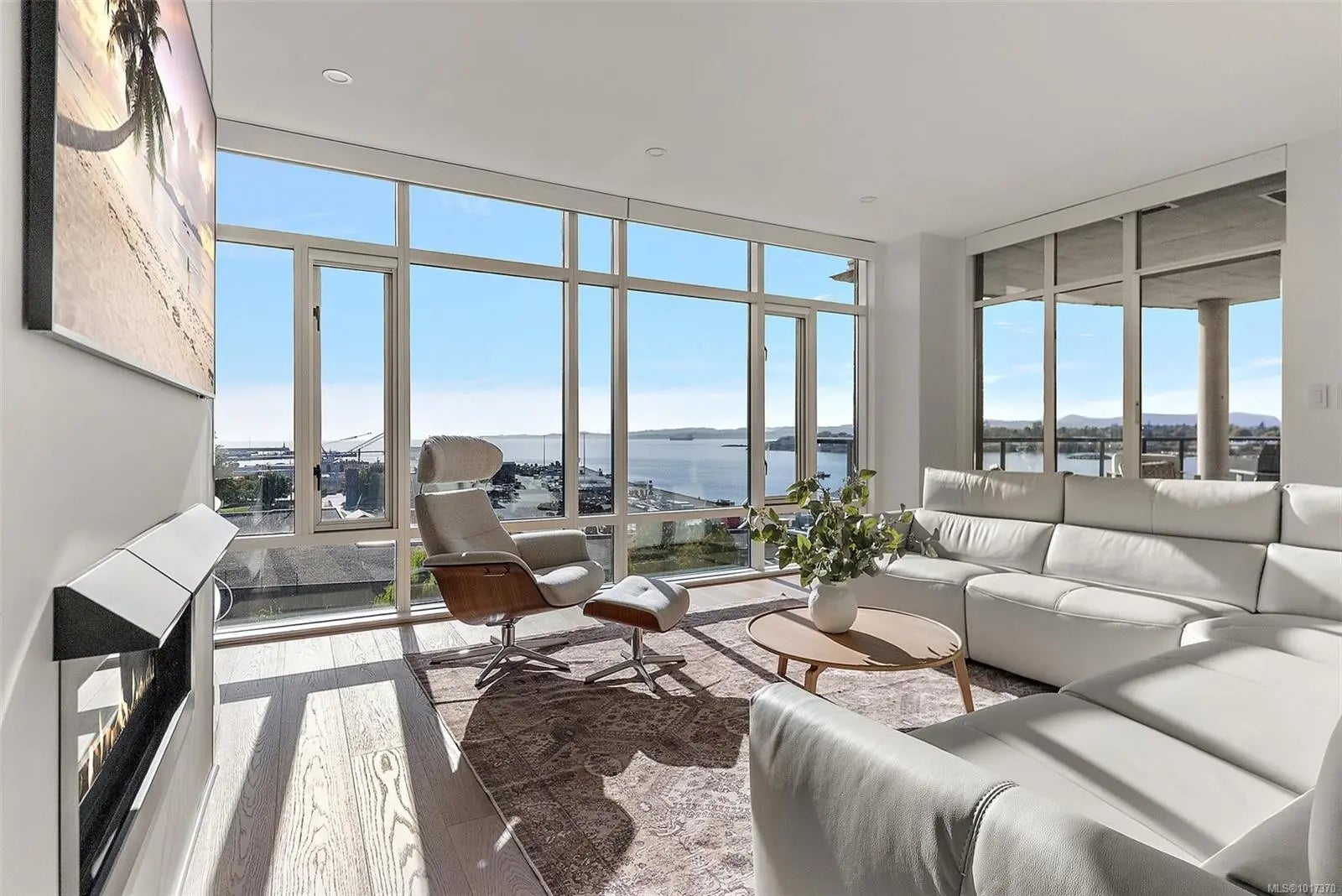 Homes for Sale located at 21 Dallas Rd 631, in the city of Victoria, BC V8V 4Z9