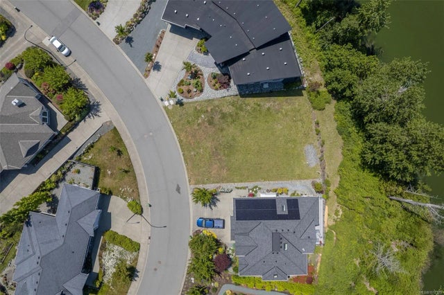3 of 9 - Lot 8 Westlock Rd, Duncan, BC