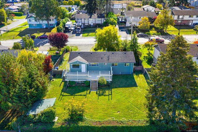 4 of 38 - 195 Moss Ave, Parksville, BC