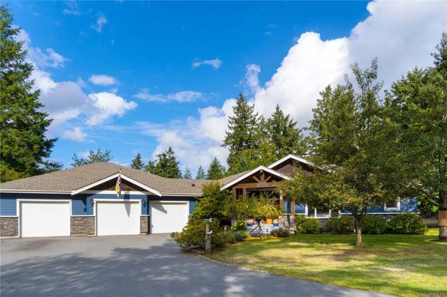 1 of 70 - 2920 Aquarian Pl, Nanaimo, BC