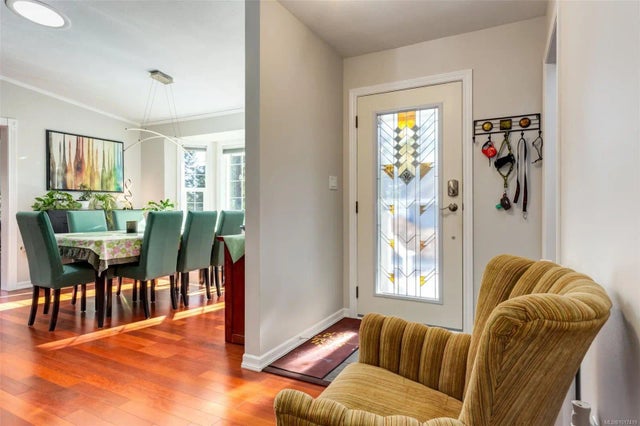 3 of 42 - 3740 Elworthy Pl, Nanaimo, BC