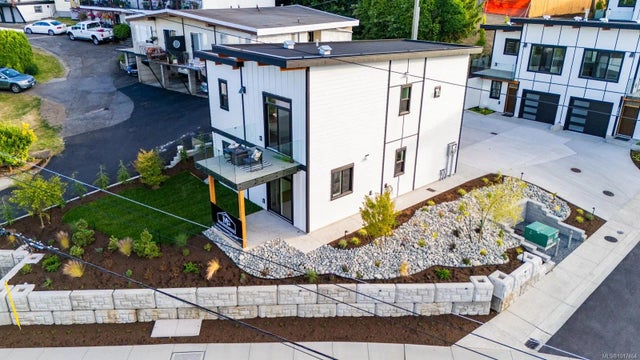 2 of 39 - 2541 Doctors Rd, Nanaimo, BC