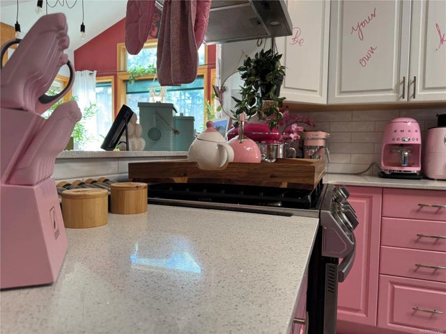 5 of 34 - 8856 Mclarey Ave, Black Creek, BC