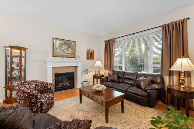 4 of 41 - 5464 Altavista Dr, Nanaimo, BC