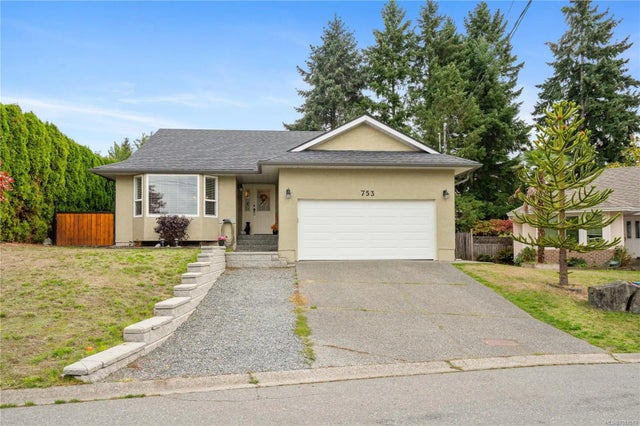 2 of 79 - 753 De Frane Crt, Ladysmith, BC