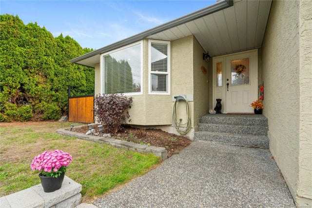 4 of 79 - 753 De Frane Crt, Ladysmith, BC