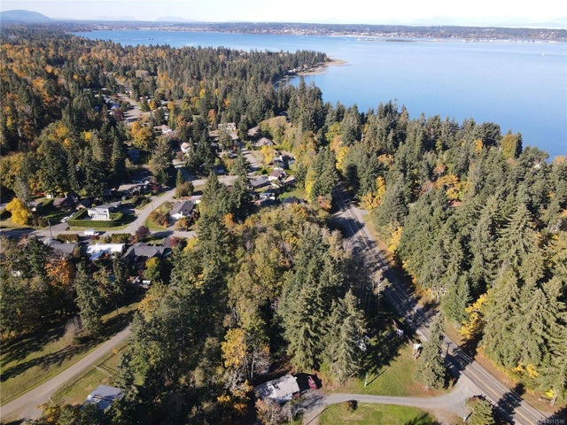 2 of 16 - Lot 4 Island Hwy S, Royston, BC