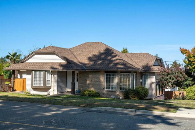 2 of 47 - 800 Colonia Dr, Ladysmith, BC