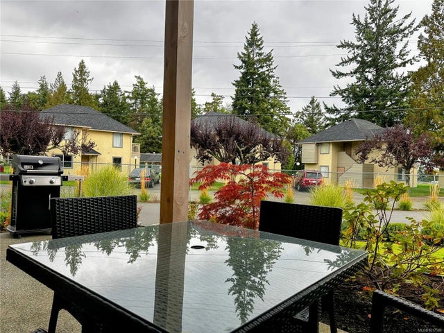 4 of 52 - 1175 Resort Dr 7, Parksville, BC