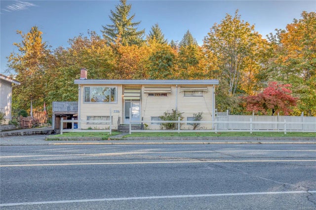 1 of 41 - 770 Government St, Duncan, BC