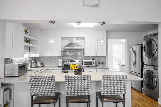 5 of 41 - 240 View St, Nanaimo, BC