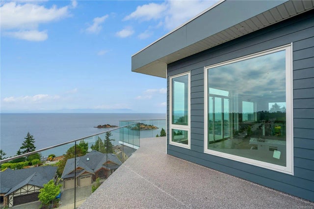 4 of 45 - 3875 Gulfview Dr, Nanaimo, BC