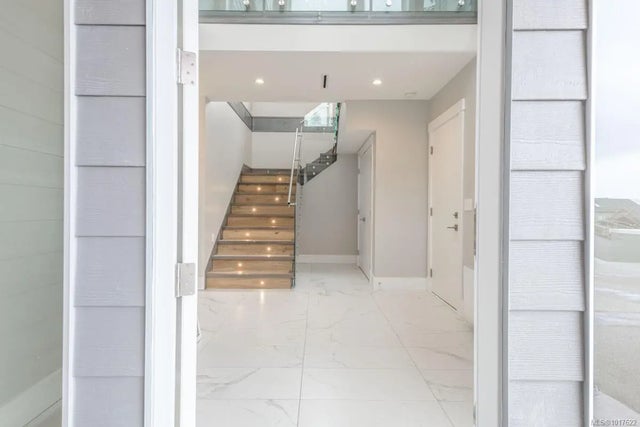 5 of 81 - 3887 Gulfview Dr, Nanaimo, BC