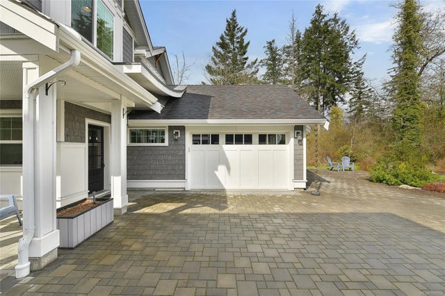 4 of 75 - 10324 Tsaykum Rd, North Saanich, BC