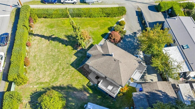 2 of 42 - 28 Cottonwood St, Lake Cowichan, BC