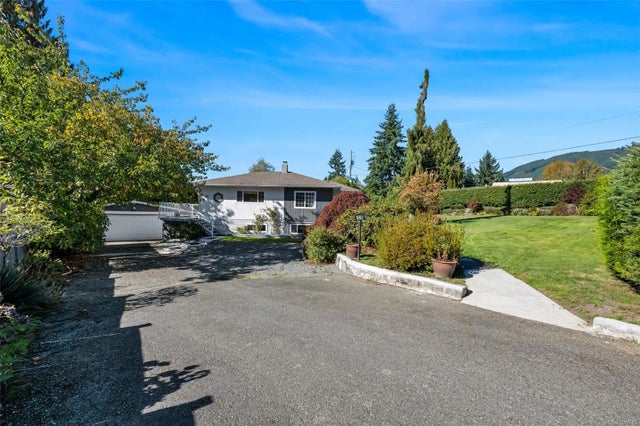 4 of 42 - 28 Cottonwood St, Lake Cowichan, BC