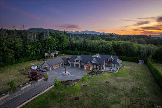 1 of 99 - 445 Blower Rd, Parksville, BC