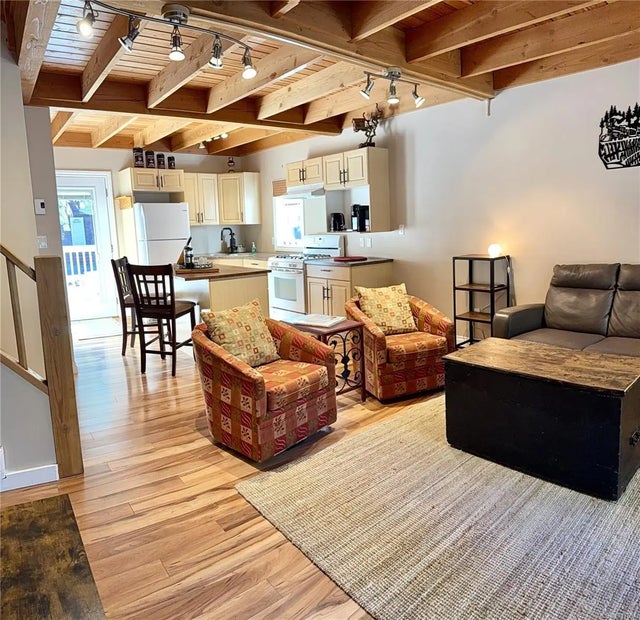 2 of 20 - 2970 Glen Eagles Rd 40, Shawnigan Lake, BC