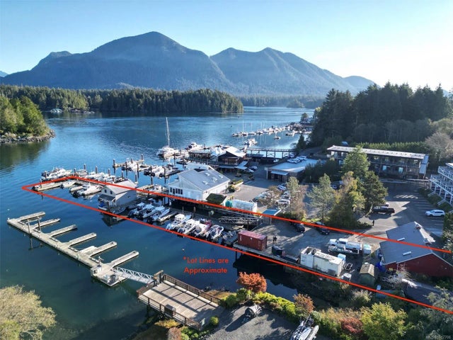 2 of 14 - 630 Campbell St, Tofino, BC