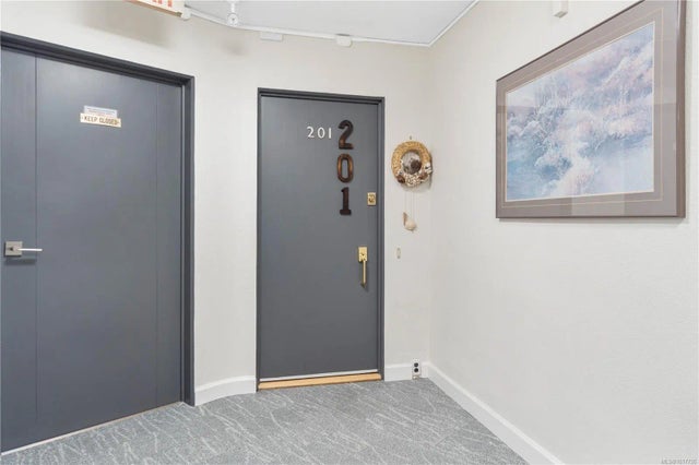 2 of 36 - 375 Newcastle Ave 201, Nanaimo, BC