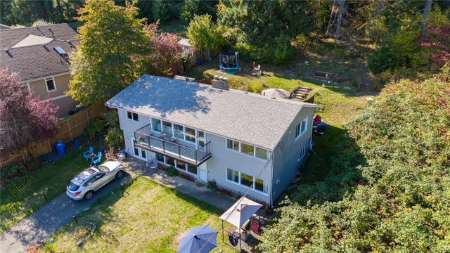 713 Dogwood Rd, Nanaimo