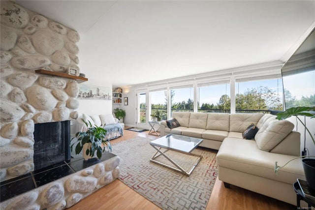 4 of 49 - 713 Dogwood Rd, Nanaimo, BC