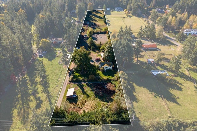 1 of 57 - 7727 Superior Rd, Lantzville, BC