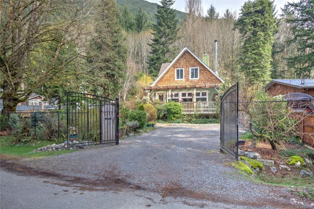 1 of 78 - 7777 Sunset Dr, Lake Cowichan, BC