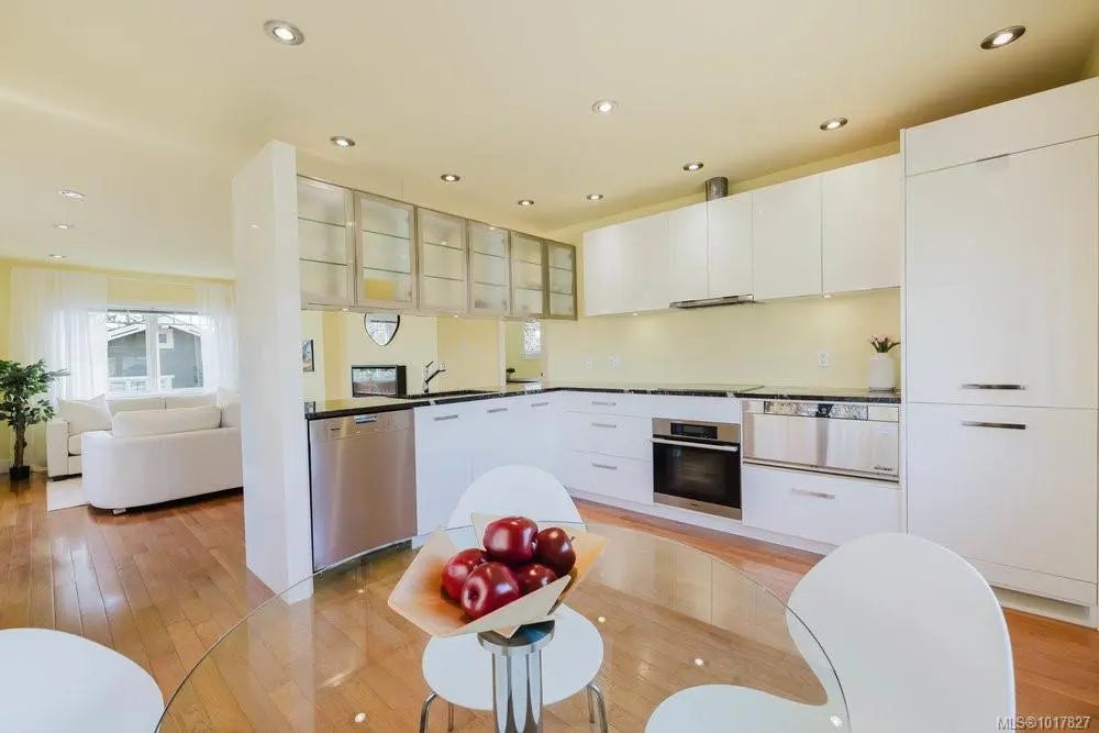 1865 Quamichan St, Victoria