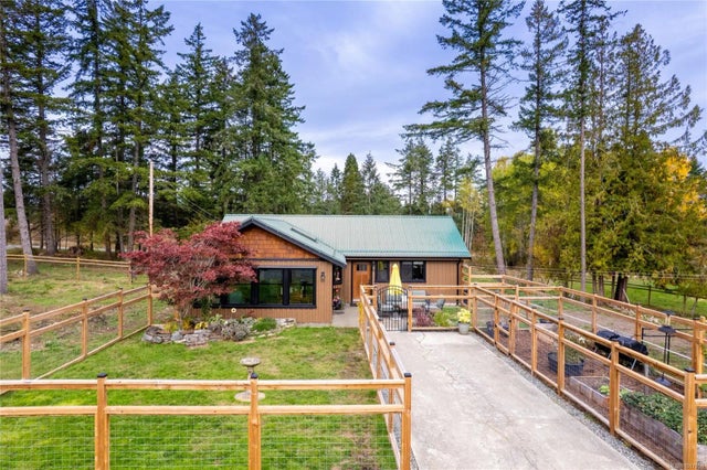 5 of 70 - 2040 Saddle Dr, Nanoose Bay, BC