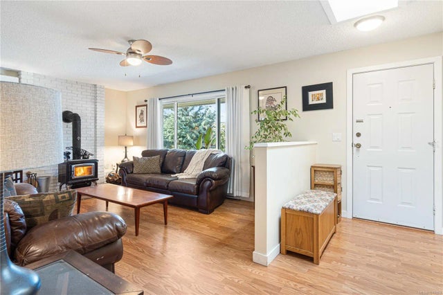 4 of 54 - 691 Brice Ave, Parksville, BC