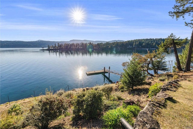3 of 63 - 220 Scott Point Dr, Salt Spring, BC