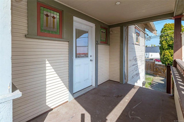 4 of 51 - 841 Viewfield Rd, Esquimalt, BC