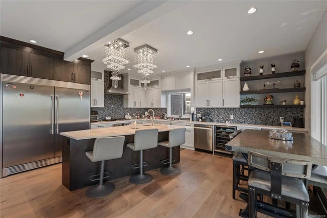 4 of 44 - 25 Tuzo Crt, View Royal, BC