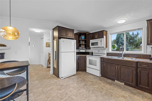 3 of 38 - 80 Fifth St 23, Nanaimo, BC