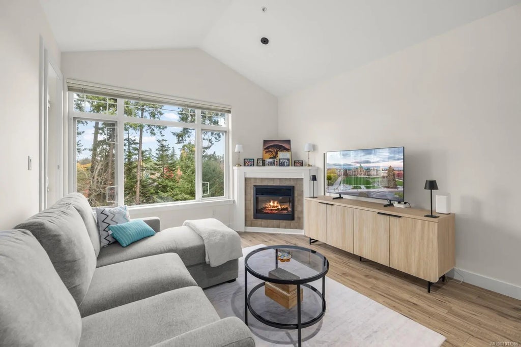 1115 Craigflower Rd 407c, Esquimalt