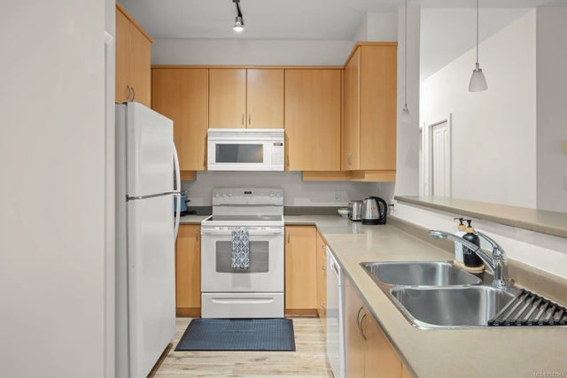 5 of 26 - 1115 Craigflower Rd 407c, Esquimalt, BC