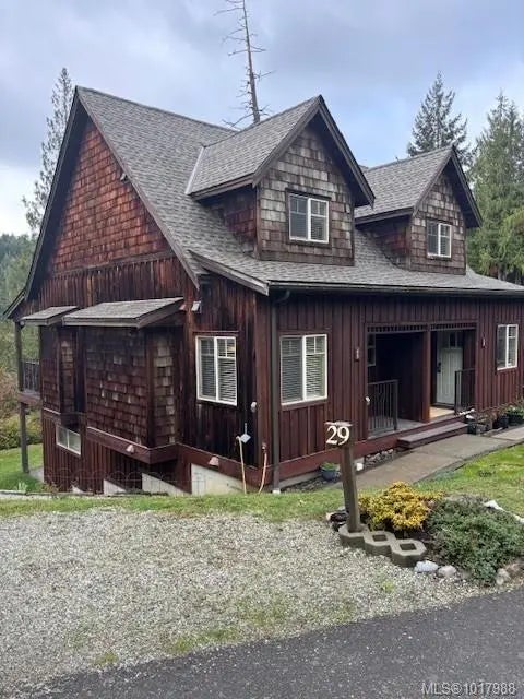 1 of 34 - 315 Robinson Rd 29, Salt Spring, BC